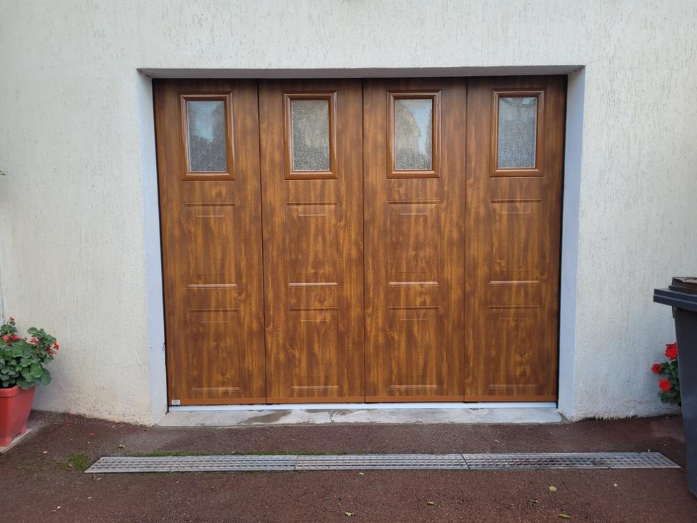 garage latérale motorisé avec vu du moteur coté intérieur 4